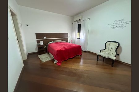 Casa de condomínio para alugar com 833m², 7 quartos e 6 vagasSuíte 5