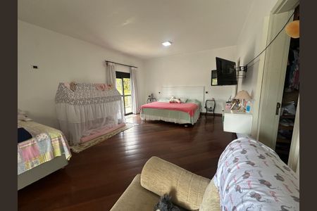 Casa de condomínio para alugar com 833m², 7 quartos e 6 vagasSuíte 4