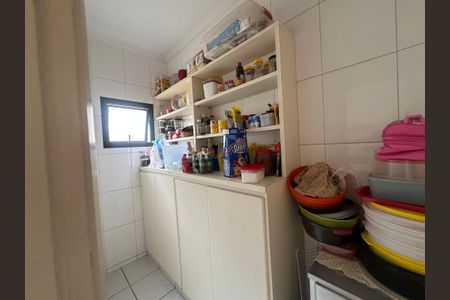 Casa de condomínio para alugar com 833m², 7 quartos e 6 vagasDespensa