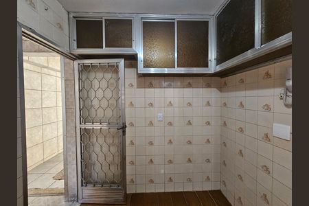 Apartamento para alugar com 80m², 2 quartos e 3 vagas Apartamento para alugar com 80m², 2 quartos e 3 vagasCozinha