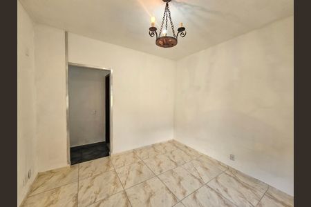 Apartamento para alugar com 80m², 2 quartos e 3 vagas Apartamento para alugar com 80m², 2 quartos e 3 vagasSala