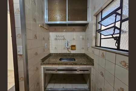 Apartamento para alugar com 80m², 2 quartos e 3 vagas Apartamento para alugar com 80m², 2 quartos e 3 vagasCozinha