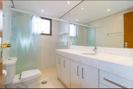 Apartamento à venda com 128m², 3 quartos e 2 vagas Apartamento à venda com 128m², 3 quartos e 2 vagasBanheiro - Suíte