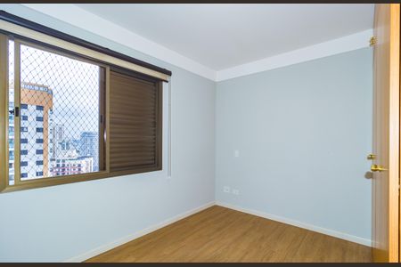 Apartamento à venda com 128m², 3 quartos e 2 vagas Apartamento à venda com 128m², 3 quartos e 2 vagasQuarto 2