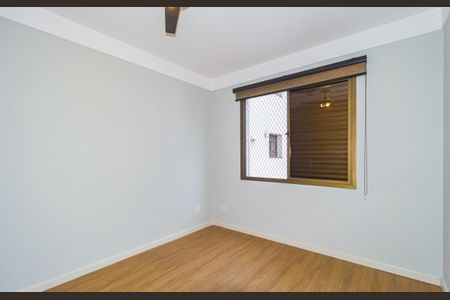 Apartamento à venda com 128m², 3 quartos e 2 vagas Apartamento à venda com 128m², 3 quartos e 2 vagasQuarto 1