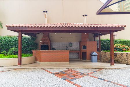 Apartamento à venda com 128m², 3 quartos e 2 vagas Apartamento à venda com 128m², 3 quartos e 2 vagasChurrasqueira