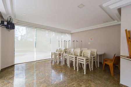 Apartamento à venda com 128m², 3 quartos e 2 vagas Apartamento à venda com 128m², 3 quartos e 2 vagasSalão de Festas