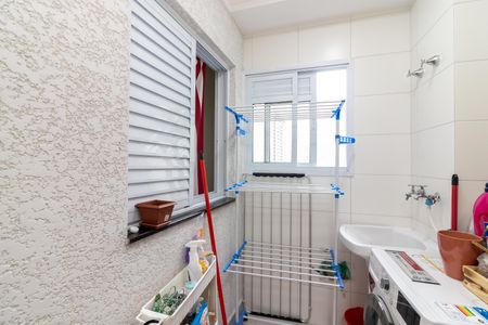 Apartamento à venda com 52m², 2 quartos e 1 vaga Apartamento à venda com 52m², 2 quartos e 1 vagaÁrea de Serviço