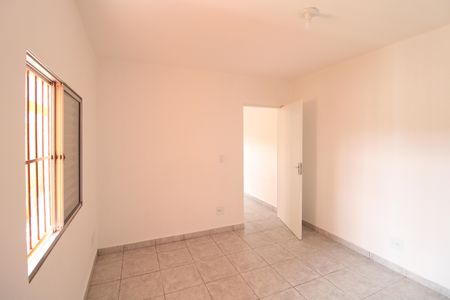 Sala de casa para alugar com 2 quartos, 75m² em Vila Sao Jose (cidade Dutra), São Paulo