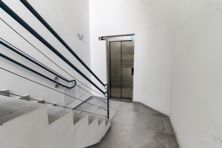 Studio para alugar com 27m², 1 quarto e sem vagaEntrada - elevador