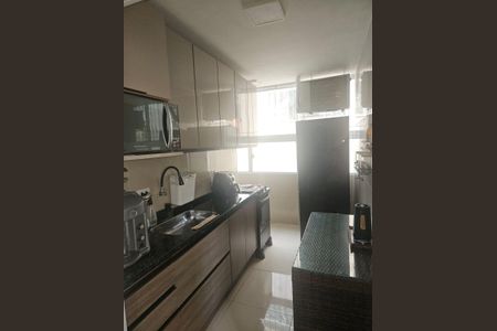 Apartamento à venda com 76m², 3 quartos e 1 vaga