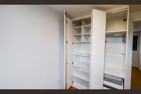 Apartamento para alugar com 49m², 2 quartos e 1 vaga Apartamento para alugar com 49m², 2 quartos e 1 vagaQuarto 1