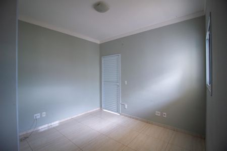 Casa de condomínio para alugar com 91m², 3 quartos e sem vaga Casa de condomínio para alugar com 91m², 3 quartos e sem vagaSala