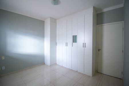 Casa de condomínio para alugar com 91m², 3 quartos e sem vaga Casa de condomínio para alugar com 91m², 3 quartos e sem vagaSuíte