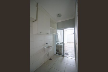 Casa de condomínio para alugar com 91m², 3 quartos e sem vaga Casa de condomínio para alugar com 91m², 3 quartos e sem vagaÁrea de Serviço