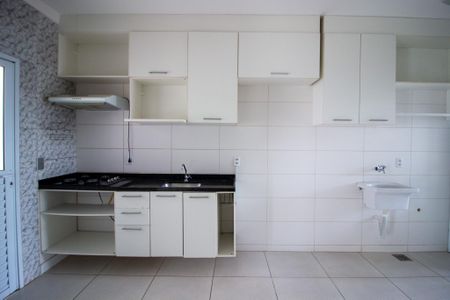 Casa de condomínio para alugar com 91m², 3 quartos e sem vaga Casa de condomínio para alugar com 91m², 3 quartos e sem vagaCozinha