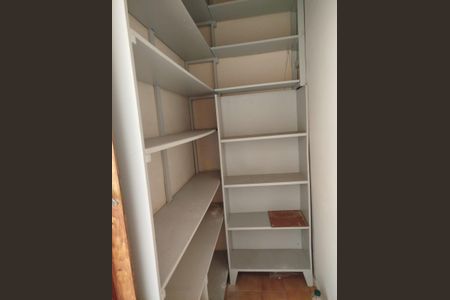 Despensa de apartamento para alugar com 2 quartos, 92m² em Vila Romana, São Paulo