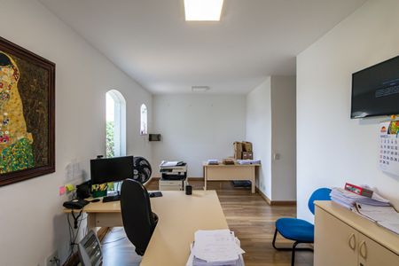 Casa à venda com 309m², 4 quartos e 8 vagasSuite 02
