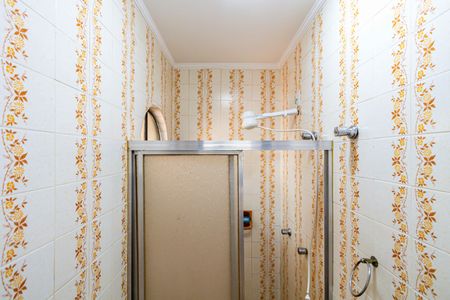 Casa à venda com 309m², 4 quartos e 8 vagasBanheiro de serviço