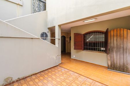 Casa à venda com 309m², 4 quartos e 8 vagasÁrea de serviço