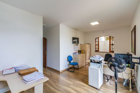 Casa à venda com 309m², 4 quartos e 8 vagasSuite 02