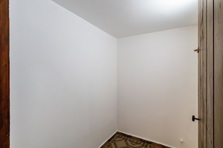 Casa à venda com 309m², 4 quartos e 8 vagasSalão  - Depósito