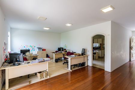 Sala de casa à venda com 4 quartos, 309m² em Vila Ida, São Paulo