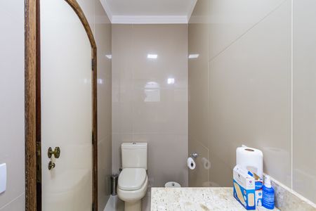 Casa à venda com 309m², 4 quartos e 8 vagasSuite 01 - Banheiro