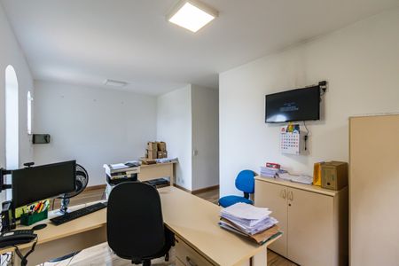 Casa à venda com 309m², 4 quartos e 8 vagasSuite 02