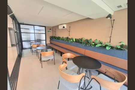 Apartamento para alugar com 71m², 2 quartos e 2 vagasÁrea externa