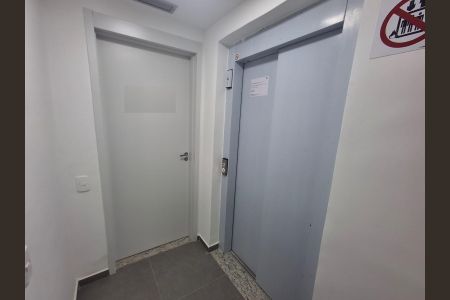 Apartamento para alugar com 71m², 2 quartos e 2 vagasÁrea externa