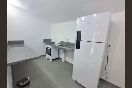 Apartamento para alugar com 71m², 2 quartos e 2 vagasCozinha