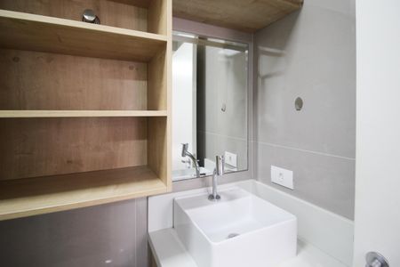 Apartamento para alugar com 76m², 3 quartos e 1 vagaBanheiro da Suíte 