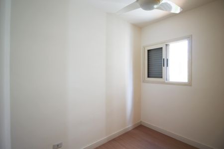 Apartamento para alugar com 76m², 3 quartos e 1 vagaQuarto 2