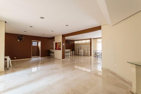 Apartamento à venda com 76m², 3 quartos e 1 vagaÁrea comum - Salão de festas