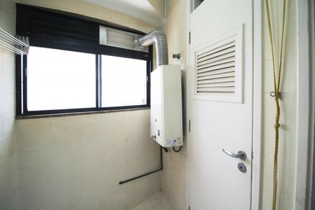 Apartamento para alugar com 76m², 3 quartos e 1 vagaÁrea de Serviço