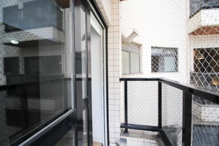 Apartamento para alugar com 76m², 3 quartos e 1 vagaVaranda