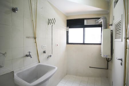Apartamento para alugar com 76m², 3 quartos e 1 vagaÁrea de Serviço