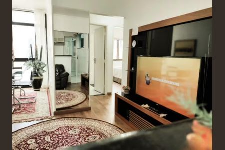 Sala de apartamento para alugar com 3 quartos, 67m² em Cerqueira César, São Paulo