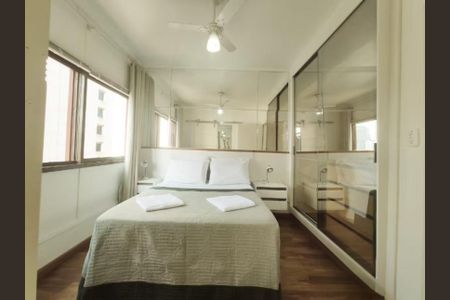 Quarto de apartamento para alugar com 3 quartos, 67m² em Cerqueira César, São Paulo