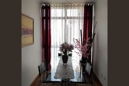 Sala de apartamento para alugar com 3 quartos, 67m² em Cerqueira César, São Paulo