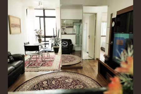 Sala de apartamento para alugar com 3 quartos, 67m² em Cerqueira César, São Paulo