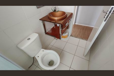 Apartamento para alugar com 50m², 2 quartos e sem vagaBanheiro