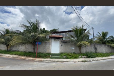 Casa para alugar com 800m², 8 quartos e 10 vagasFachada