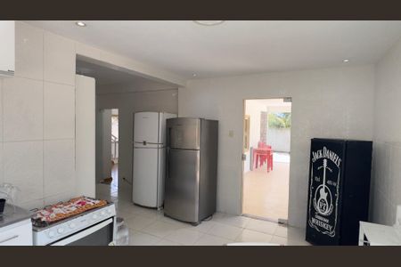 Casa para alugar com 800m², 8 quartos e 10 vagasCozinha