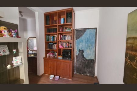 Casa à venda com 5 quartos, 250m² em Santa Paula, São Caetano do Sul