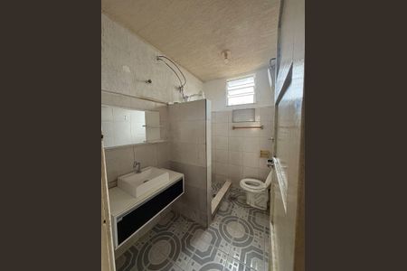 Banheiro de apartamento para alugar com 1 quarto, 59m² em Higienópolis, Rio de Janeiro
