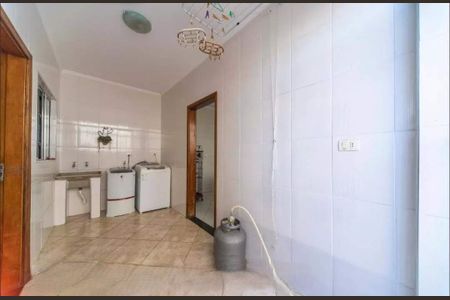 Casa à venda com 3 quartos, 182m² em Vila Alice, Santo André