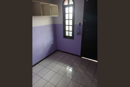 Casa à venda com 3 quartos, 160m² em Jardim Monte Libano, Santo André