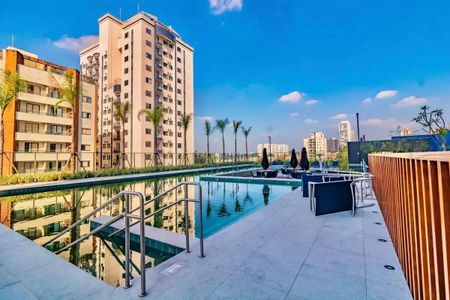 Apartamento à venda com 37m², 1 quarto e 1 vagaÁrea comum - Piscina